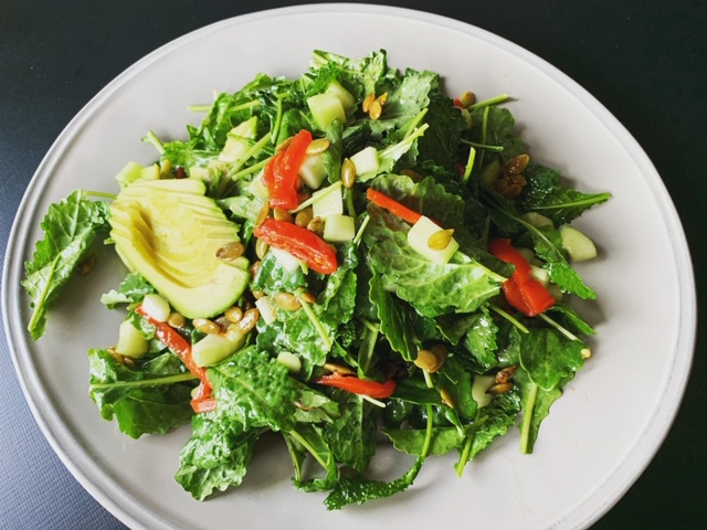 Order Baby Kale and Avocado Salad food online from Down To Earth Cafe + Deli store, Cotati on bringmethat.com