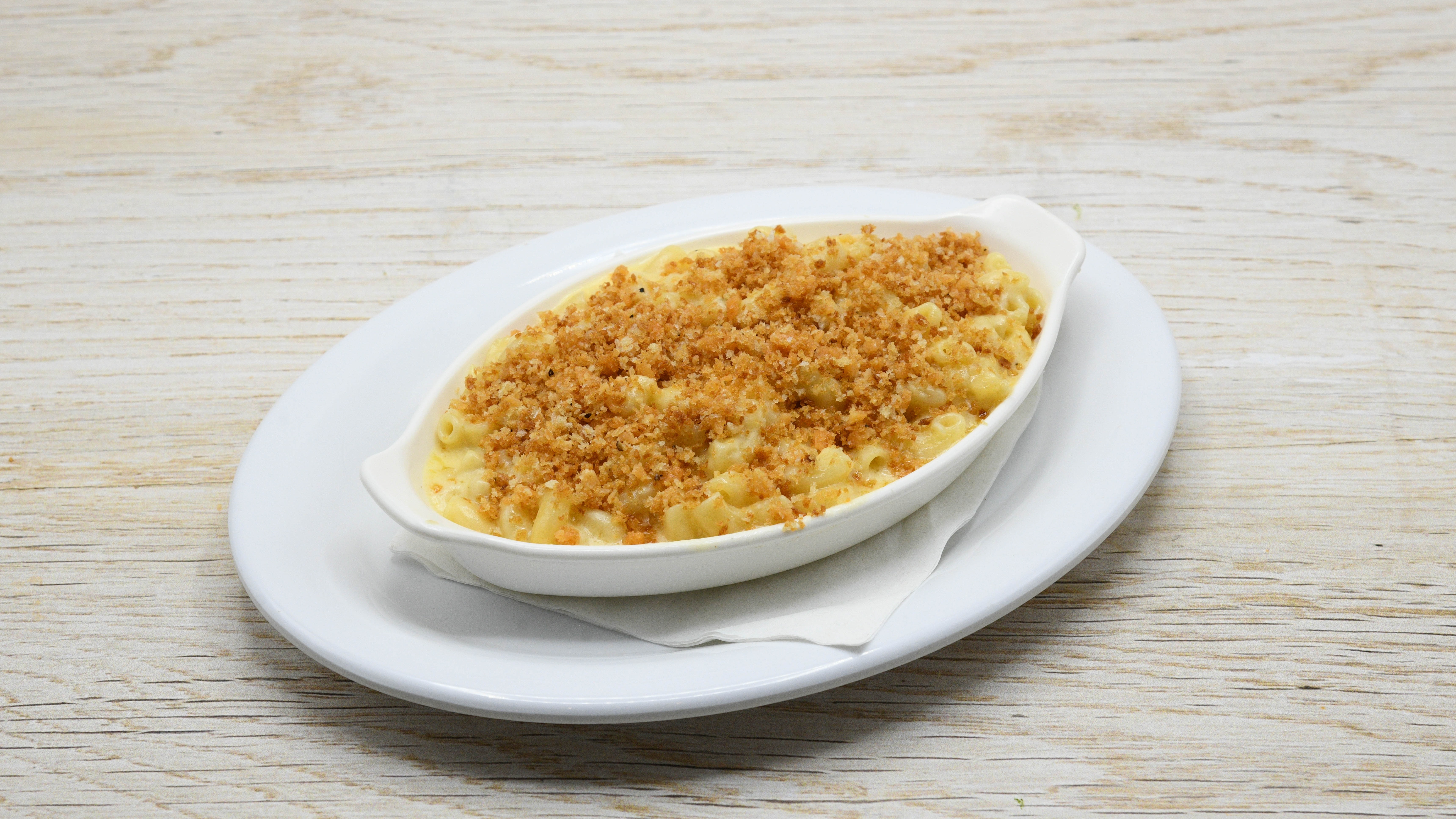 Order Side Mac & Cheese food online from Bubba Gump Shrimp Co Rstrnt store, Santa Monica on bringmethat.com