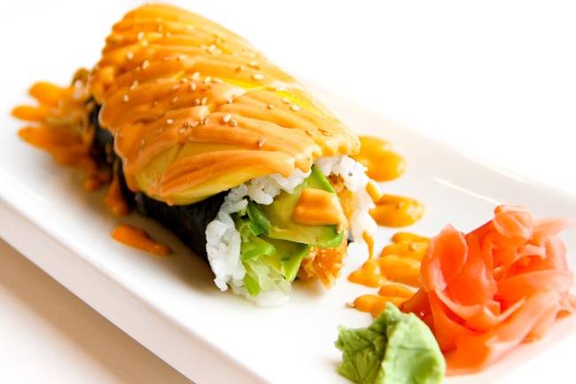 Order Sunrise Maki (4pc) food online from B Cafe store, Quincy on bringmethat.com