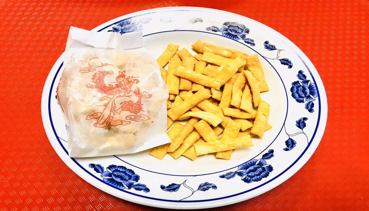 Order Crispy Noodle Bag food online from China East Restaurant store, Baltimore on bringmethat.com