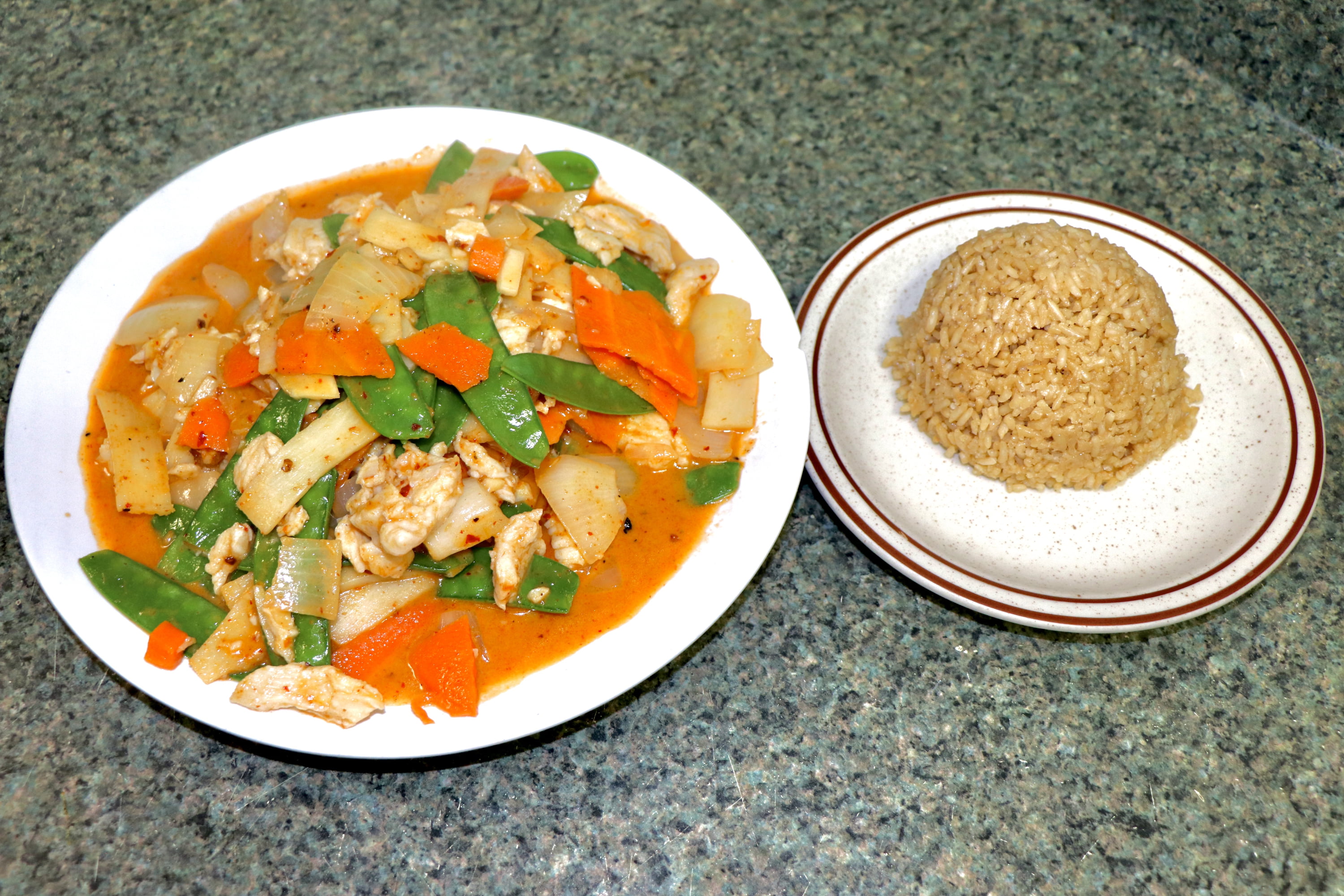 Order Red Curry food online from Lotus Garden Chinese Restaurant store, Knoxville on bringmethat.com