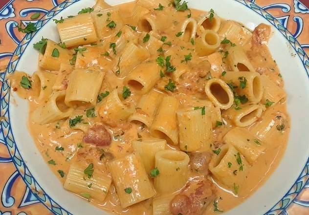 Order Rigatoni with Vodka Sauce food online from Mama Vesuvio's East store, Palos Heights on bringmethat.com
