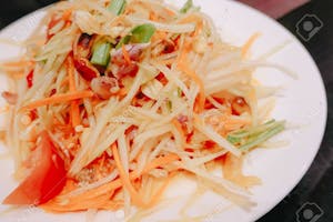 Order SL8. Green Papaya Salad (Som-Tum) food online from Chang Thai & Pho store, North Bend on bringmethat.com