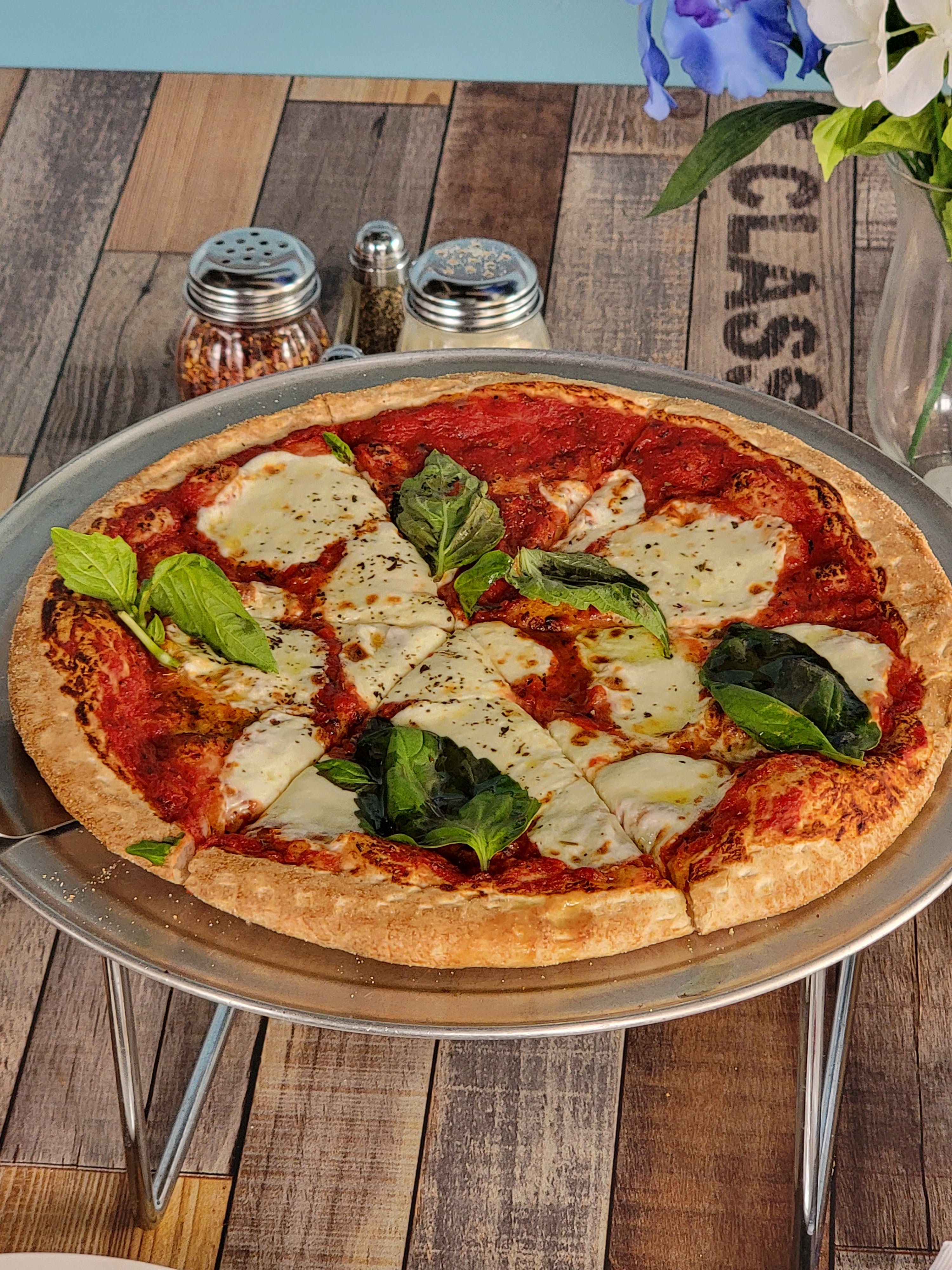 Order Margherita Pizza - Medium 12'' (6 Slices) food online from Athens Pizza store, Athens on bringmethat.com