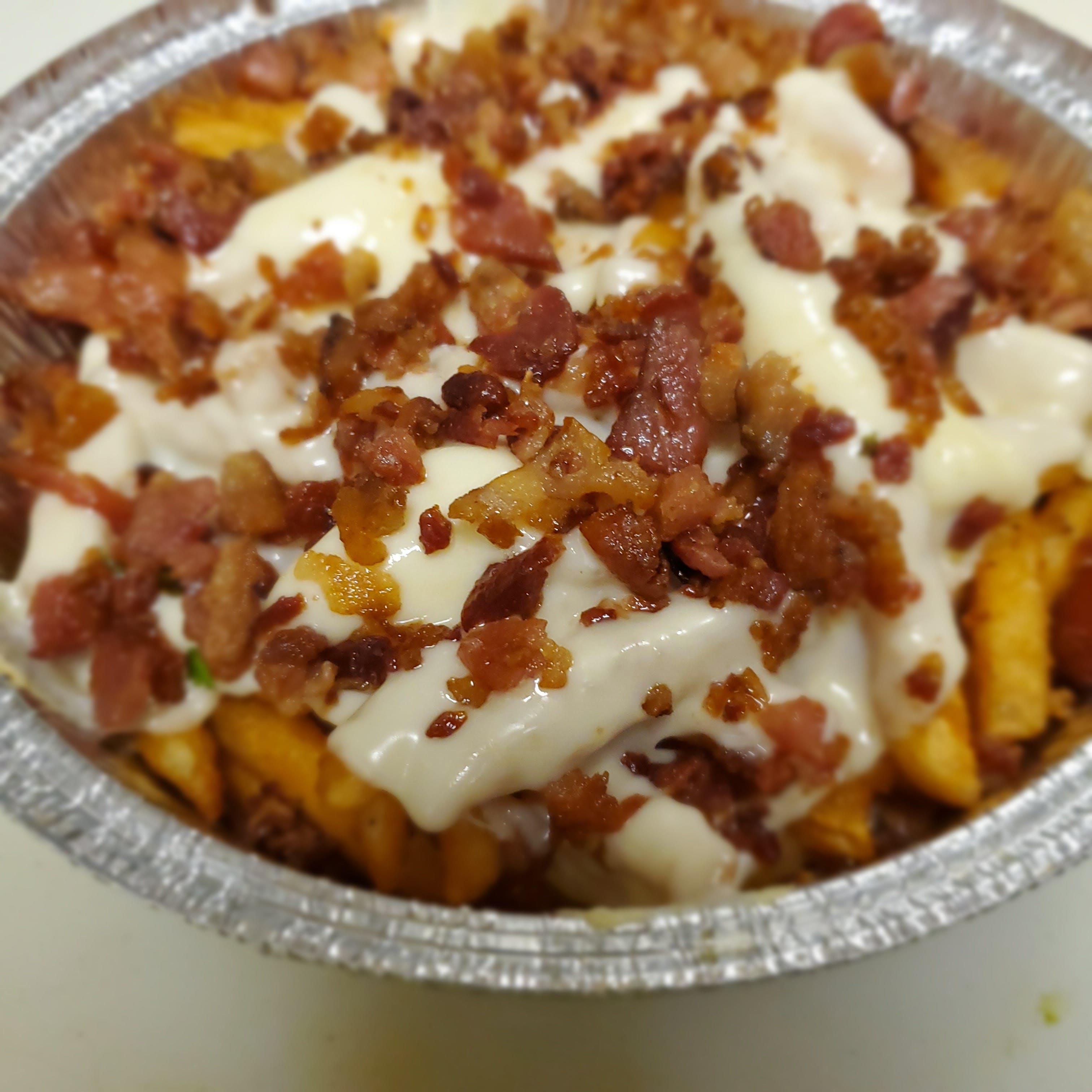 Order Loaded Cheese Fries - Appetizer food online from Mex & Taly Pizza store, Bridgeport on bringmethat.com