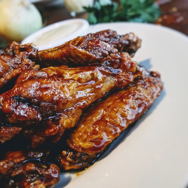 Order Maple BBQ Wings food online from Joe Squared Pizza & Bar store, Baltimore on bringmethat.com