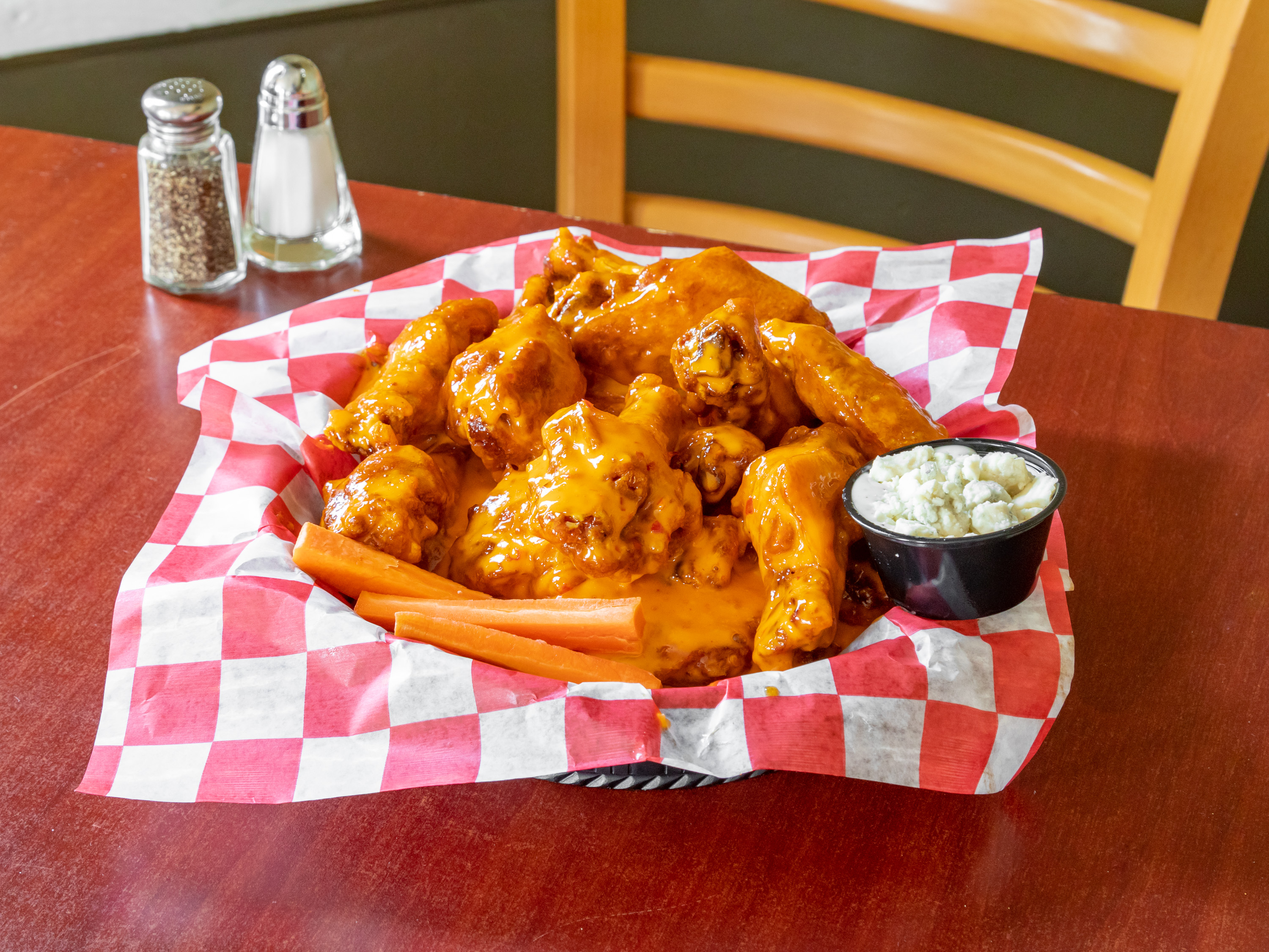 Order Buffalo Wings  food online from Sharky Wings & Raw Bar store, Phillipsburg on bringmethat.com