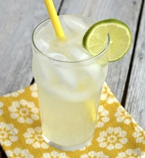 Order Sparkling Lemonade (Soda chanh) food online from Hello Saigon store, New York on bringmethat.com