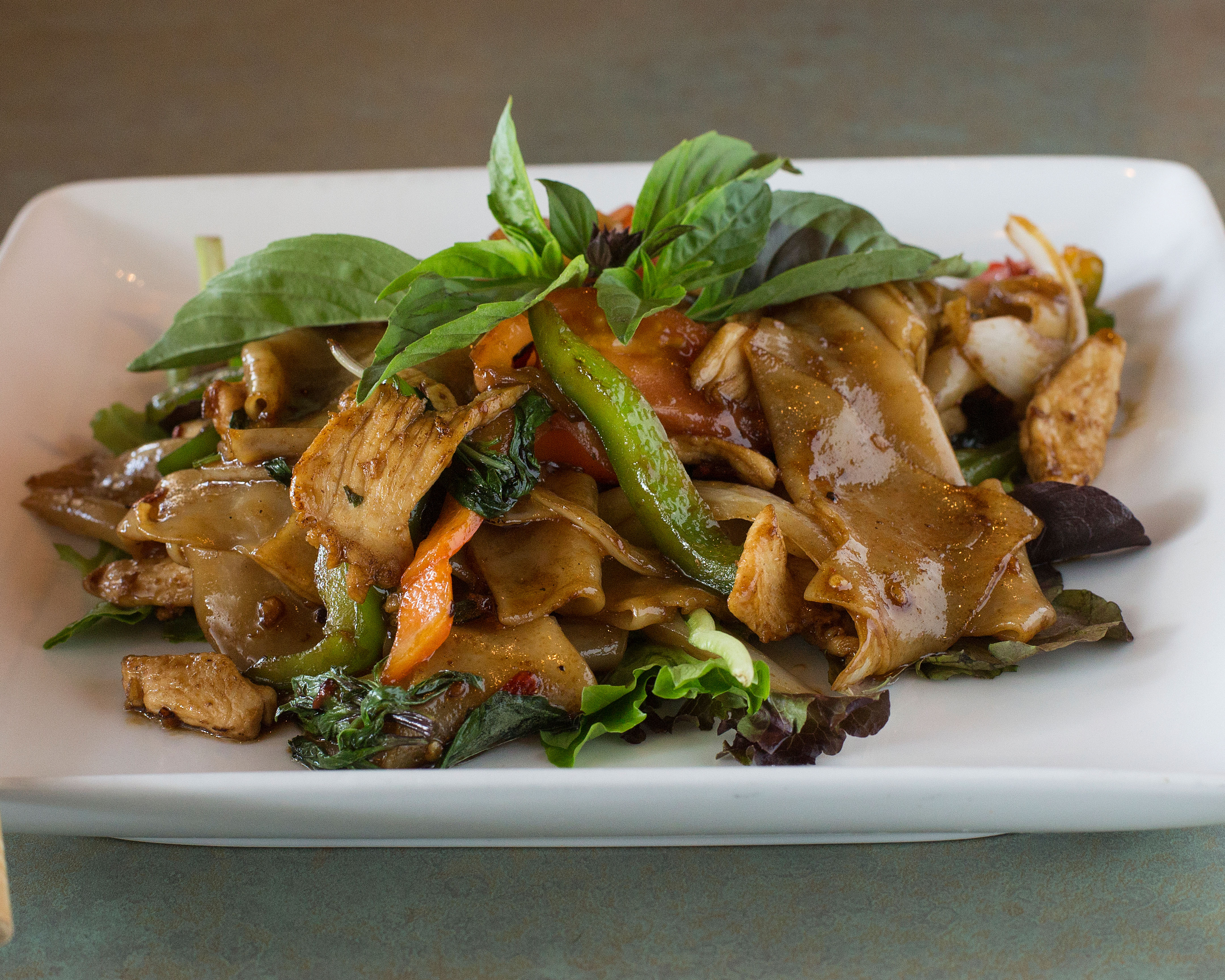 Order Pad Kee Mow food online from Zato Thai Cuisine store, Dallas on bringmethat.com