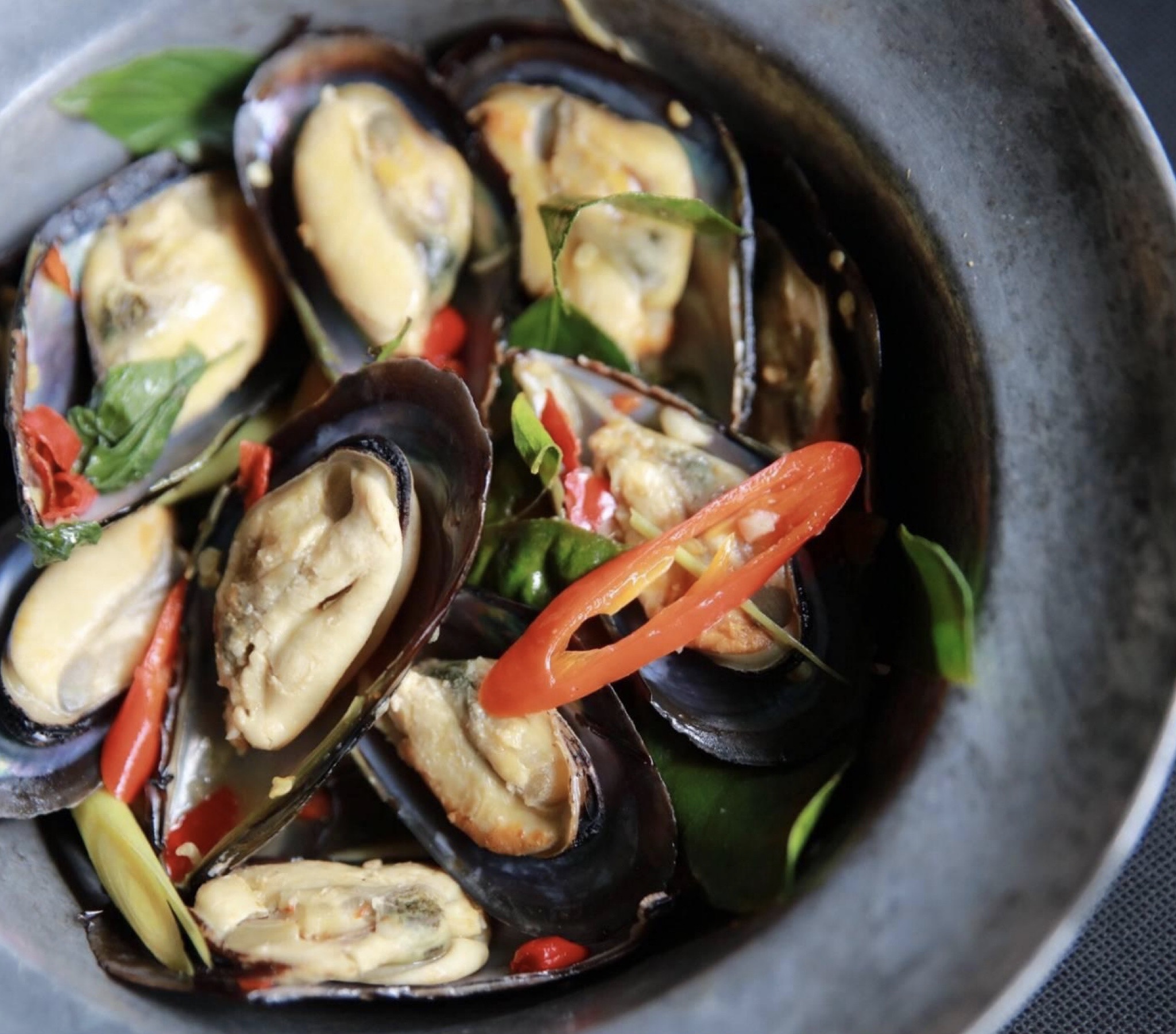 Order Steamed Mussels food online from Ayada Thai Restaurant Chelsea Market store, New York on bringmethat.com