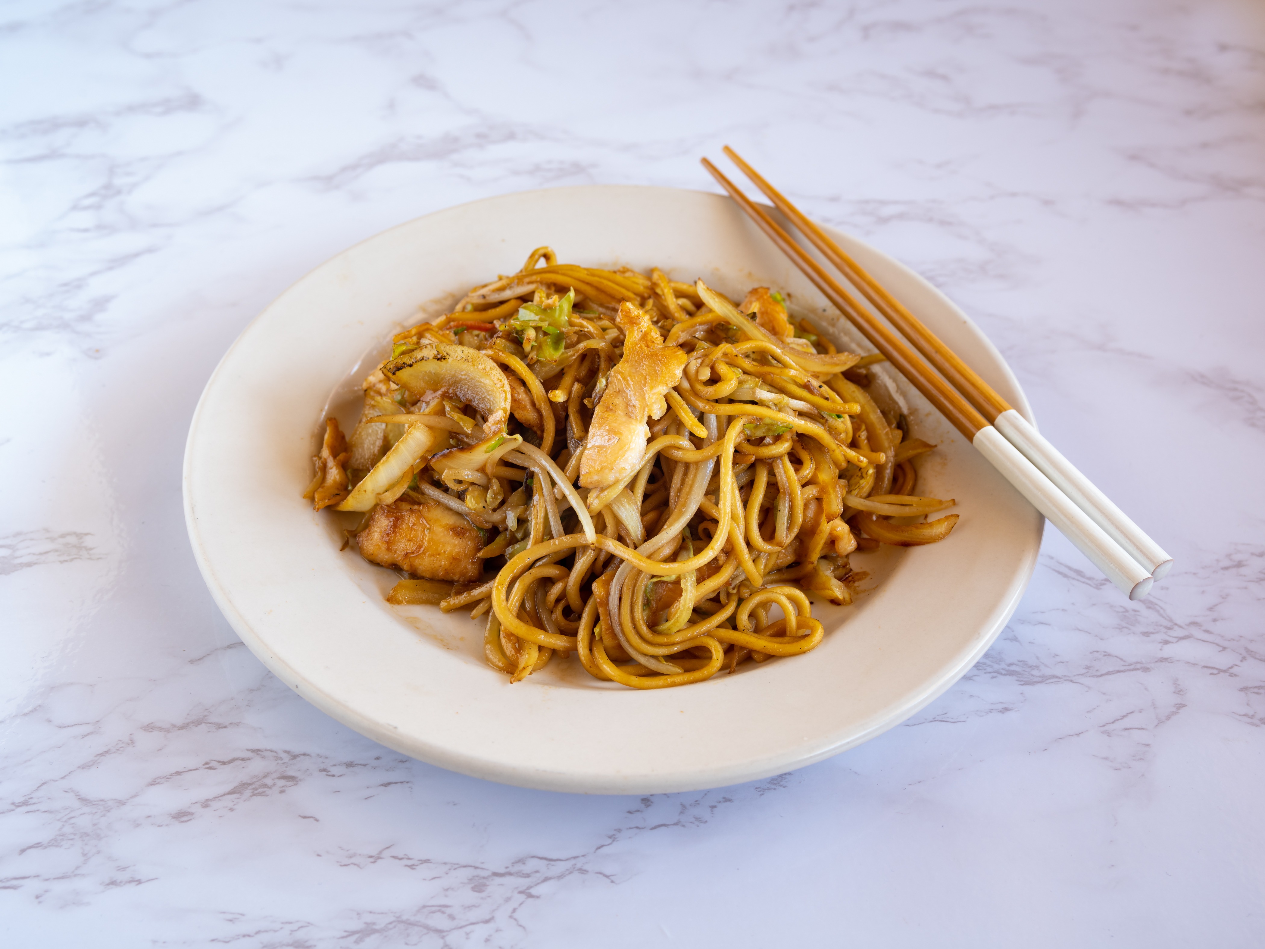 Order Lo Mein food online from Autumn Court Chinese Restaurant store, Phoenix on bringmethat.com