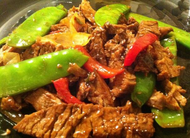 Order Tender Beef with Snow Peas food online from Lucky Buddha store, Atlanta on bringmethat.com