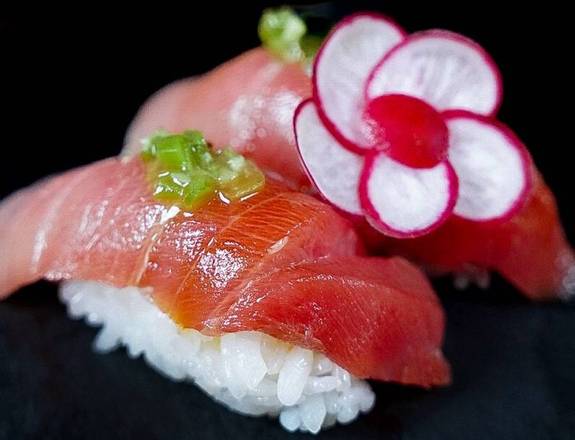 Order Fatty Tuna - Toro food online from Seabutter store, Beverly Hills on bringmethat.com