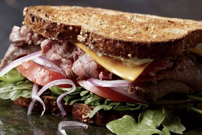 Order Top Round Roast Beef Sandwich food online from Cafe On Main store, Woodbridge Township on bringmethat.com