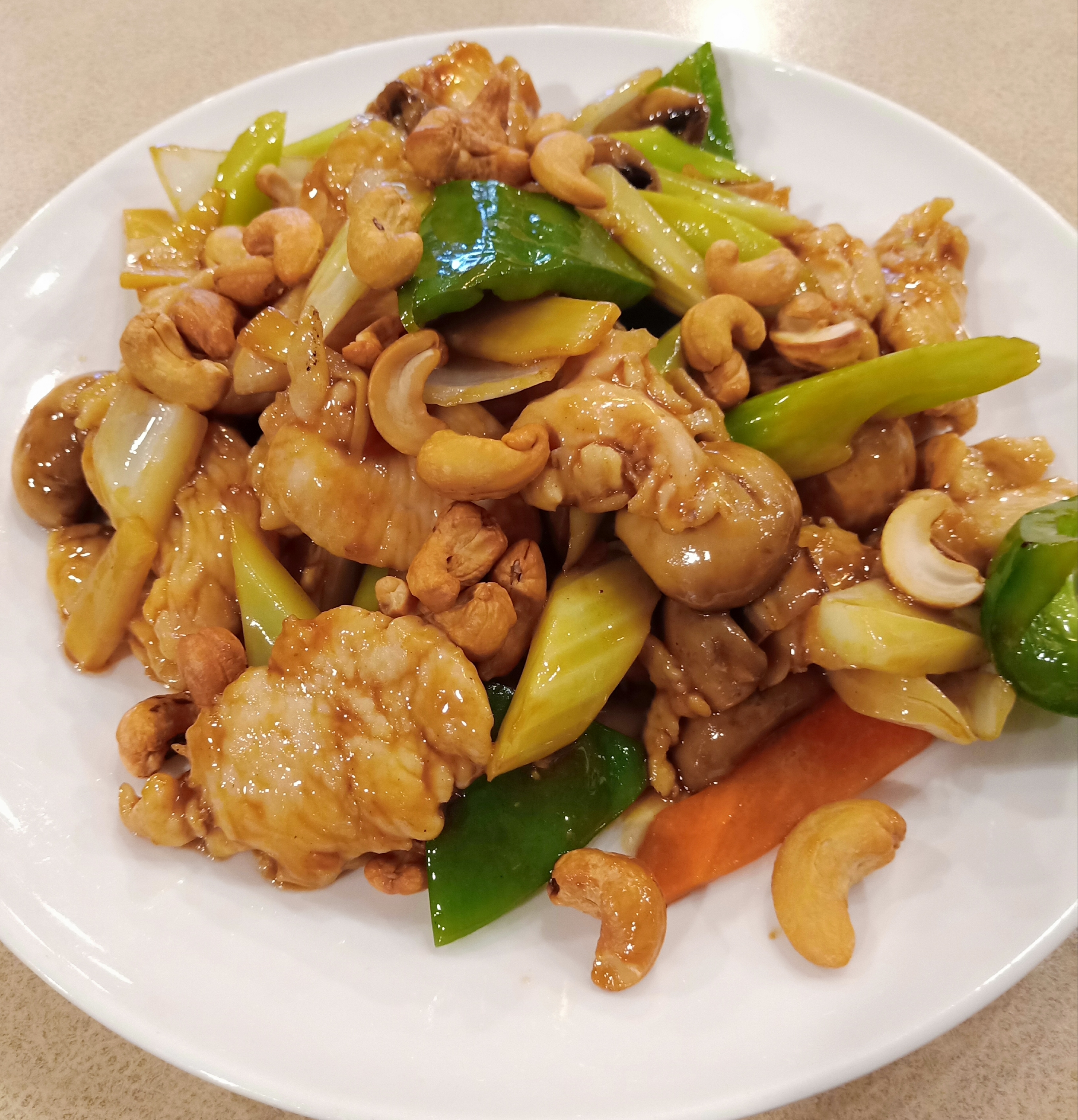 Order 10. Cashew Chicken food online from China Chef Asian Cuisine store, Sacramento on bringmethat.com