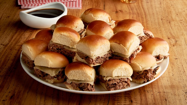 Order Beefeater Sliders Tray (4990 cal) food online from Jason's Deli Odessa store, Odessa on bringmethat.com