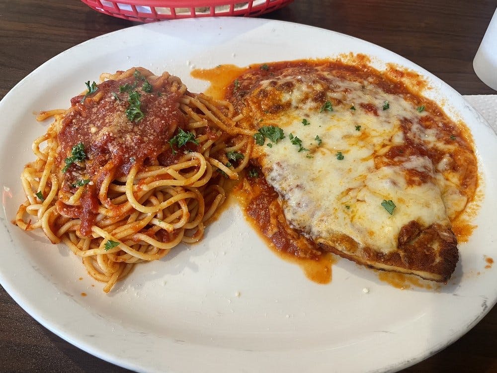 Order Chicken Parmigiana Lunch - Entree food online from Lover's Pizza & Pasta store, Dallas on bringmethat.com