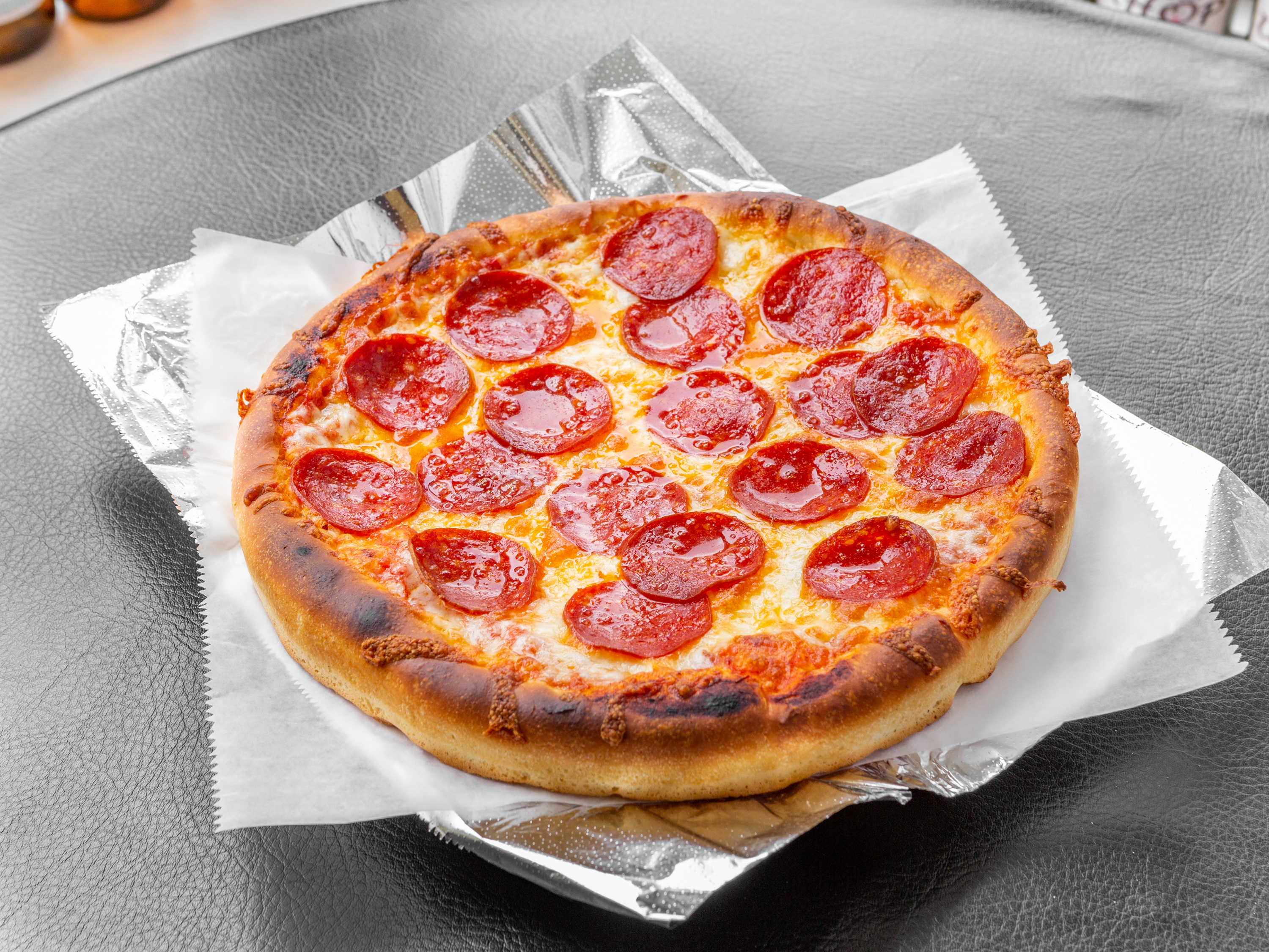 Order Pepperoni Pizza food online from University House of Pizza store, Boston on bringmethat.com