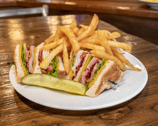 Order Triple Decker Club Sandwich food online from City Tavern store, Manassas on bringmethat.com