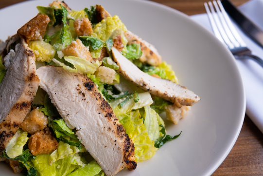 Order Chicken Caesar Salad food online from Daily grill store, Rohnert Park on bringmethat.com