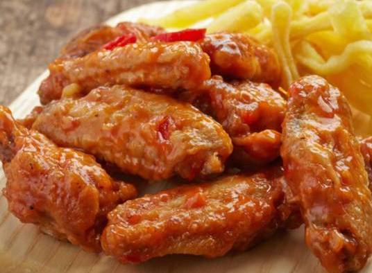 Order Sweet Chili Chicken Wings food online from Top Notch Sandwiches store, Dallas on bringmethat.com
