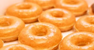Order Raised Donut  food online from Daylight Donuts Op store, Overland Park on bringmethat.com