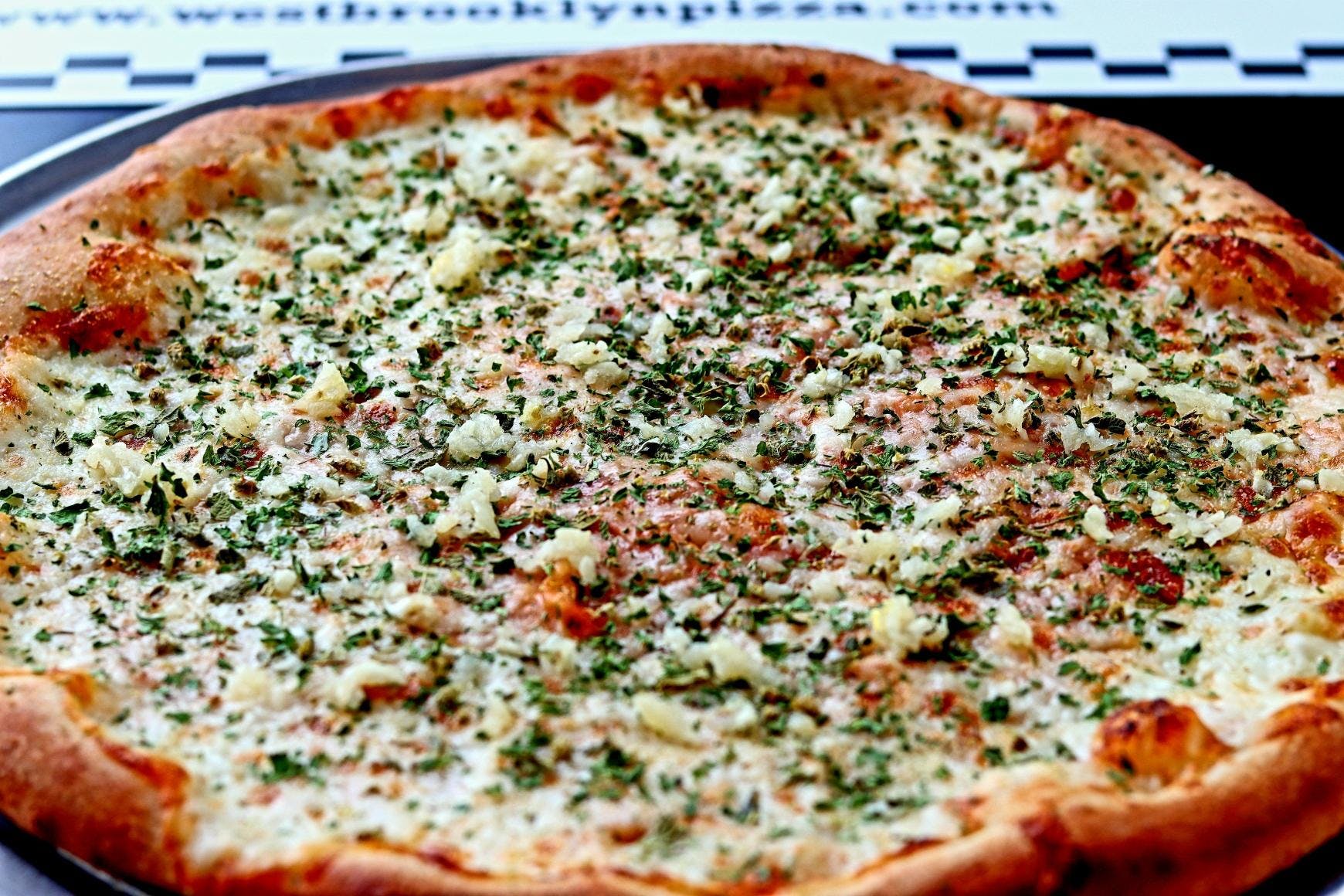 Order Pizza Garlic & Oil - Medium 12'' (8 Slices) food online from West Brooklyn Pizza store, San Rafael on bringmethat.com