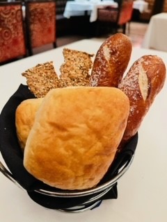 Order HP Signature Bread Basket food online from Hyde Park Prime Steakhouse store, Columbus on bringmethat.com