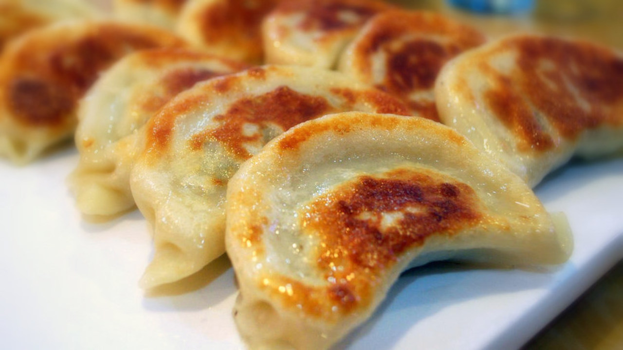 Order Fried Dumplings food online from New Hing Hing Kitchen store, Mineola on bringmethat.com