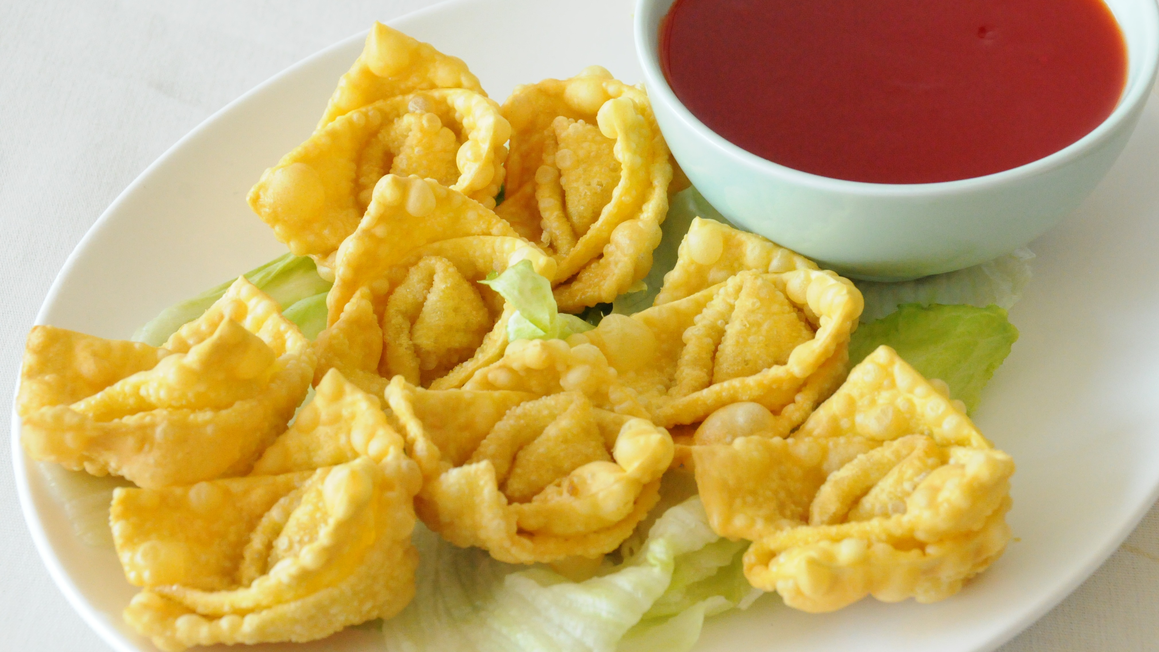 Order 8 Pieces Fried Wontons food online from Hc Way store, Columbus on bringmethat.com