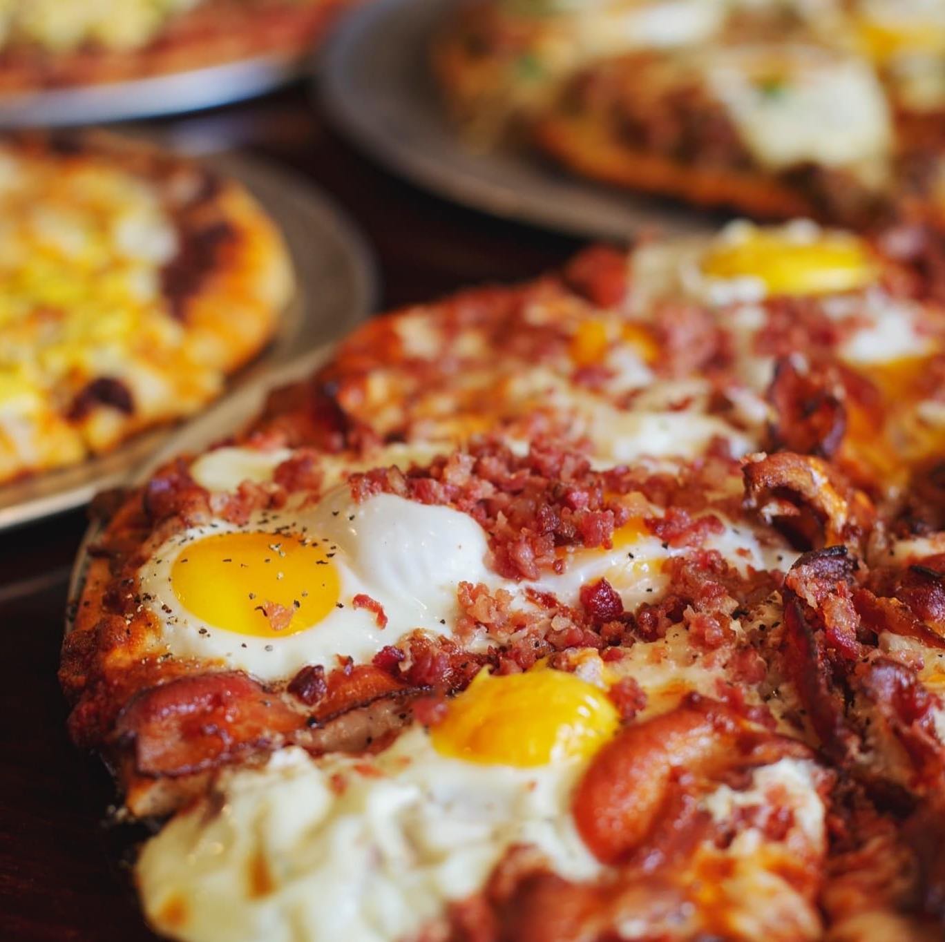 Order Triple Bacon & Egg Breakfast Pizza food online from Jerry's Pizza and Pub store, Bakersfield on bringmethat.com