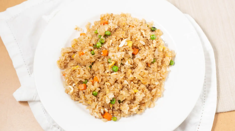 Order Vegetable Fried Rice food online from Sushi Maku store, Dallas on bringmethat.com