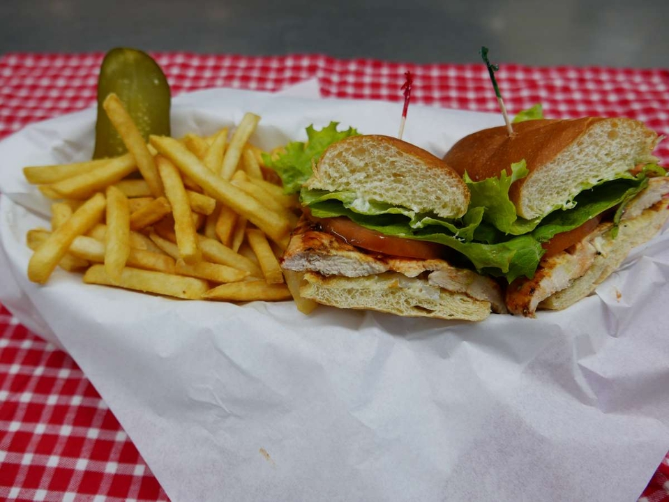 Order Chicken Breast Sandwich food online from Bigb Barbecue store, Fullerton on bringmethat.com