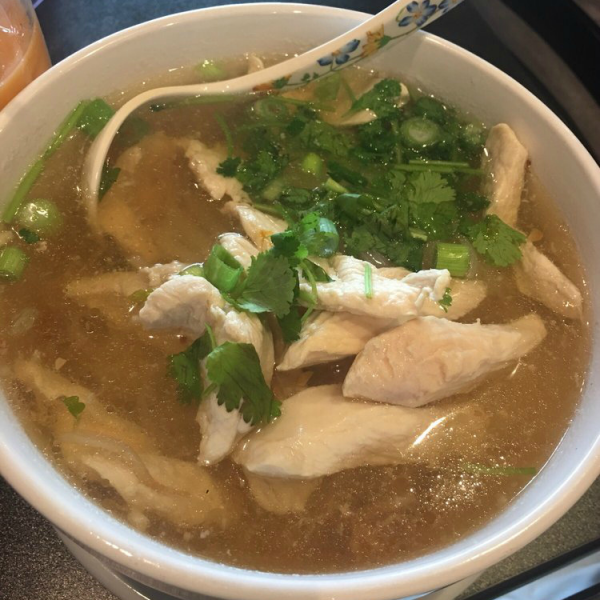 Order 39. Chicken Noodle Soup food online from Am Thai Fusion Cuisine store, Anaheim on bringmethat.com