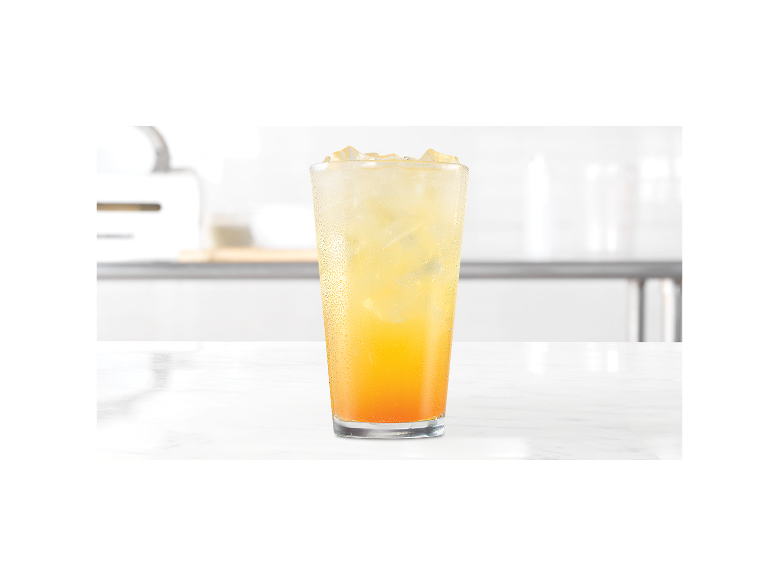 Order Peach Market Fresh Lemonade food online from Arby store, Winchester on bringmethat.com