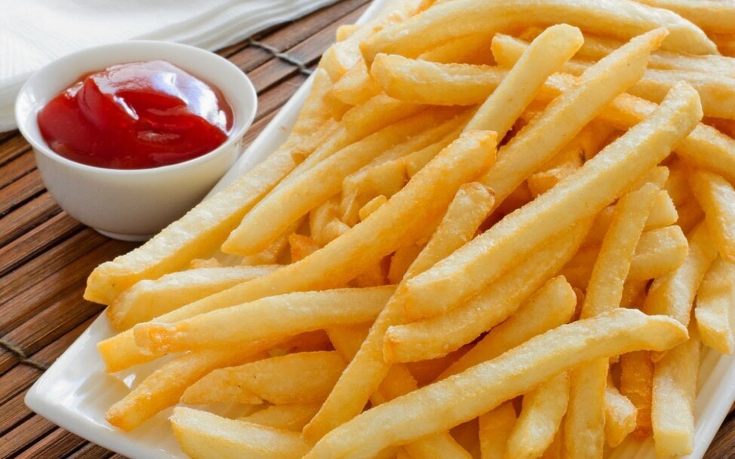 Order French Fries food online from Halal Pizza store, Woodlawn on bringmethat.com
