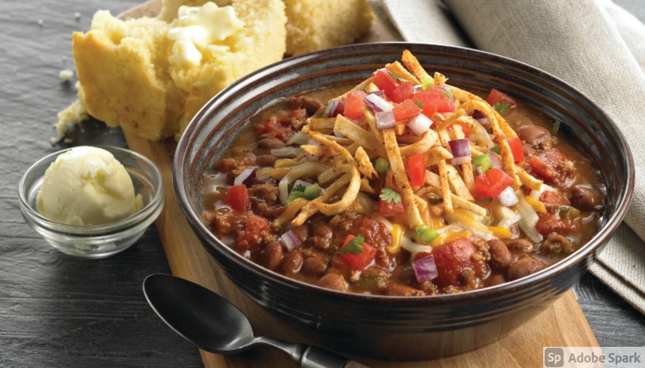 Order Callenders Famous Chili & Cornbread-Bowl food online from Marie Callender store, Modesto on bringmethat.com