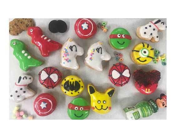 Order Character Donuts food online from Momma's Donuts store, White Settlement on bringmethat.com