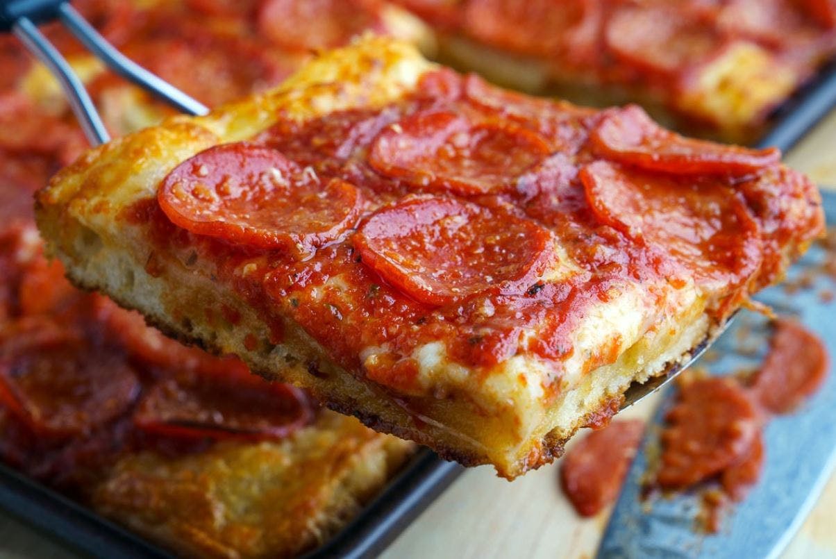 Order One Topping Sicilian Pizza - Pizza food online from Lunetta pizza store, New York on bringmethat.com