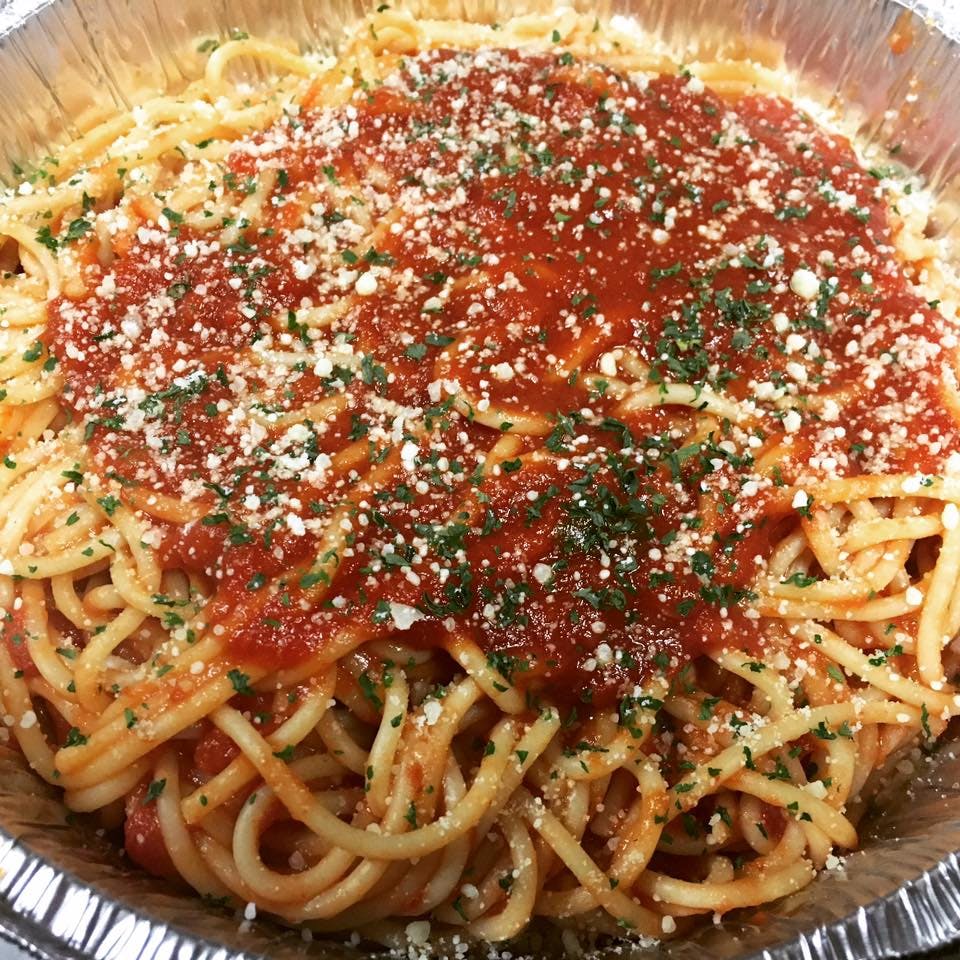 Order Spaghetti with Tomato Sauce - Pasta food online from Nino's Pizzarama store, Willow Grove on bringmethat.com