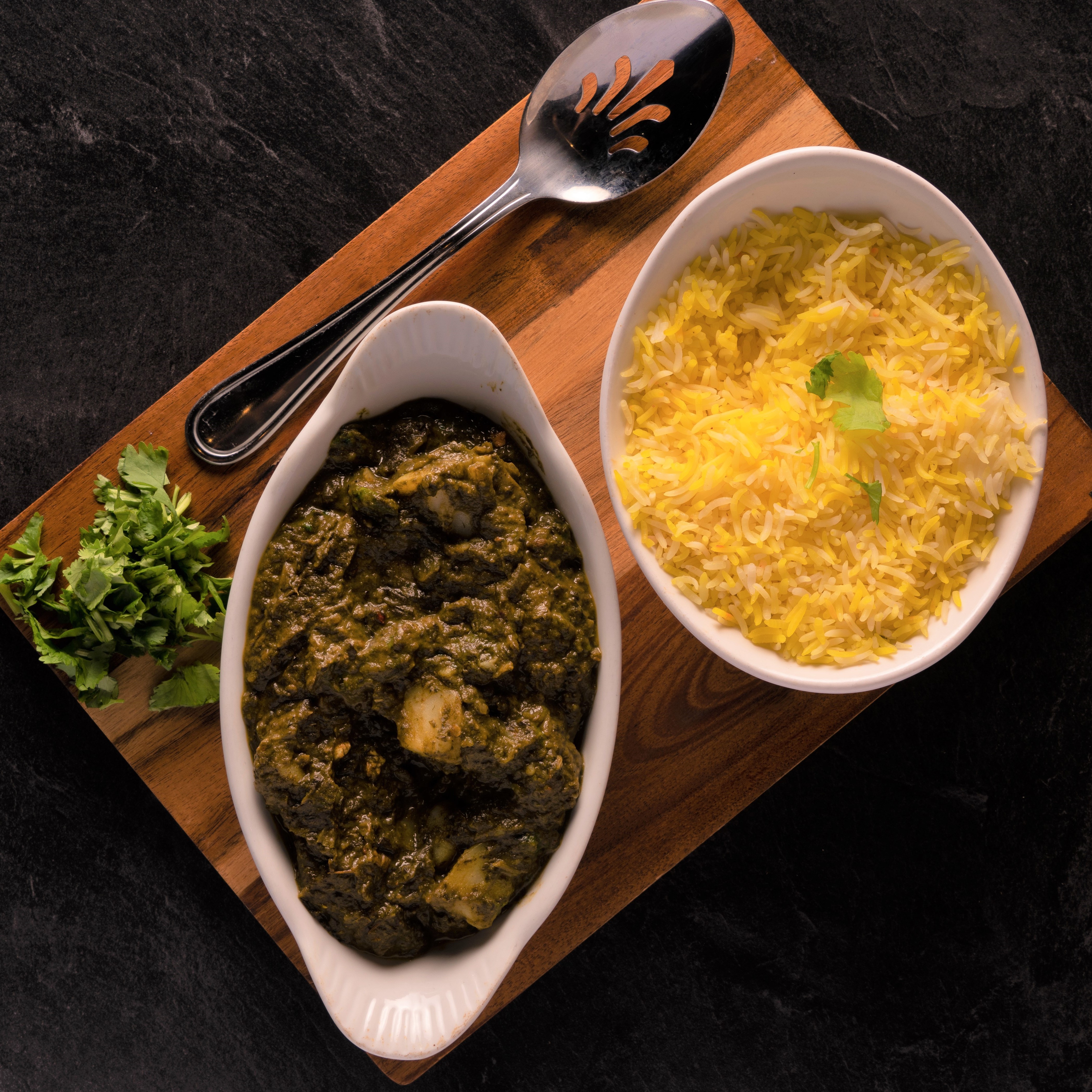 Order Aloo Palak food online from Jasmine Fusion Grill store, Columbus on bringmethat.com