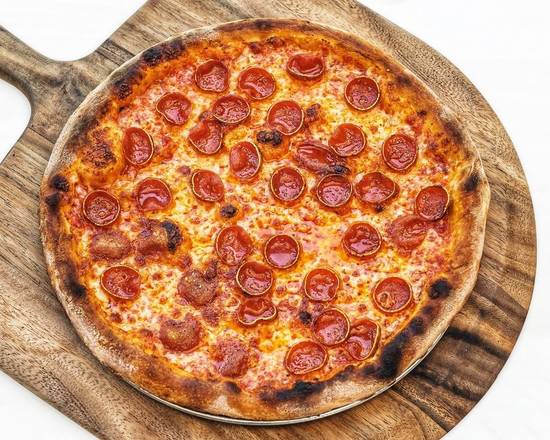 Order PEPPERONI 10" PIZZA food online from Aunt Rosella Wings & Things store, Danville on bringmethat.com