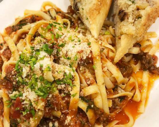 Order Fettuccini Bolognese food online from Flancers Cafe store, Mesa on bringmethat.com