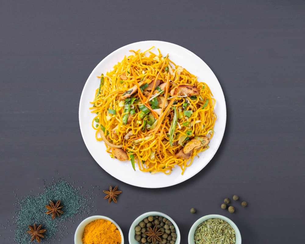 Order Chick Chow Mein food online from Second To Naan store, San Jose on bringmethat.com