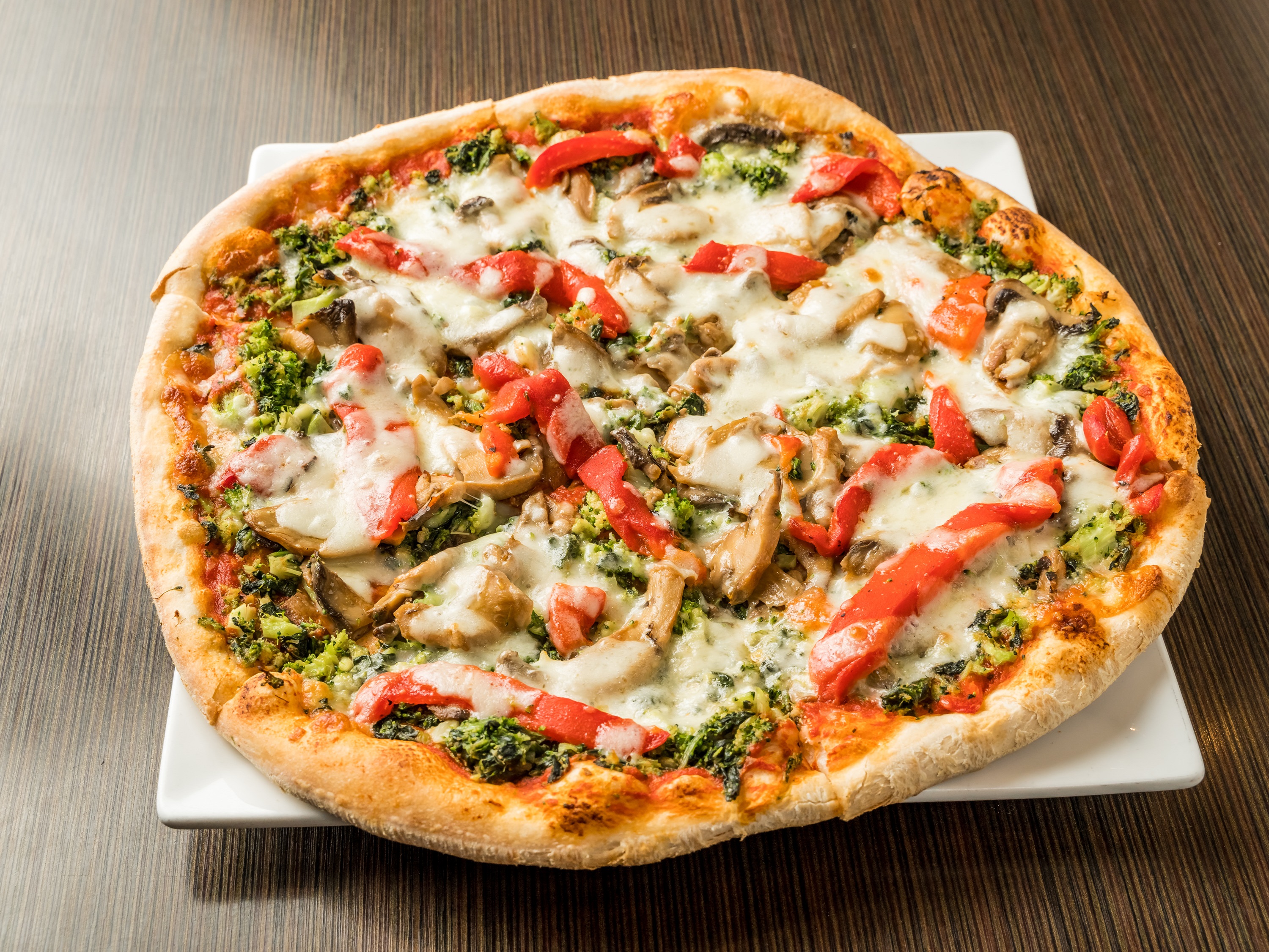 Order Vegetarian Pizza food online from Crostini store, Massapequa Park on bringmethat.com