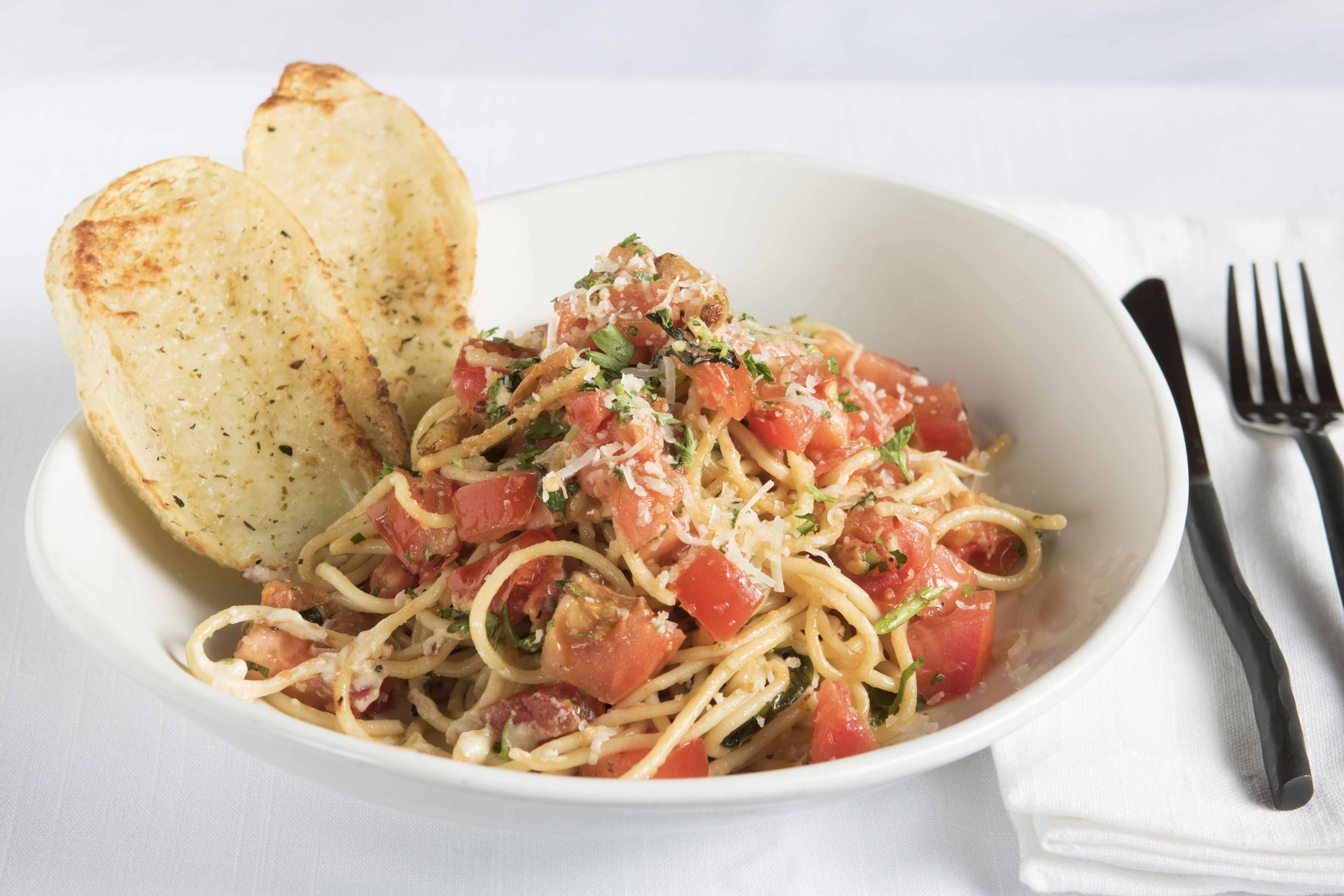 Order Spaghetti food online from Pete's Restaurant & Brewhouse store, Yuba City on bringmethat.com