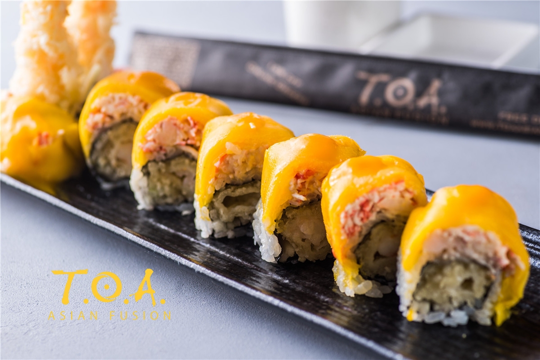 Order Golden Dragon Roll food online from Toa Asian Fusion store, Farmingdale on bringmethat.com