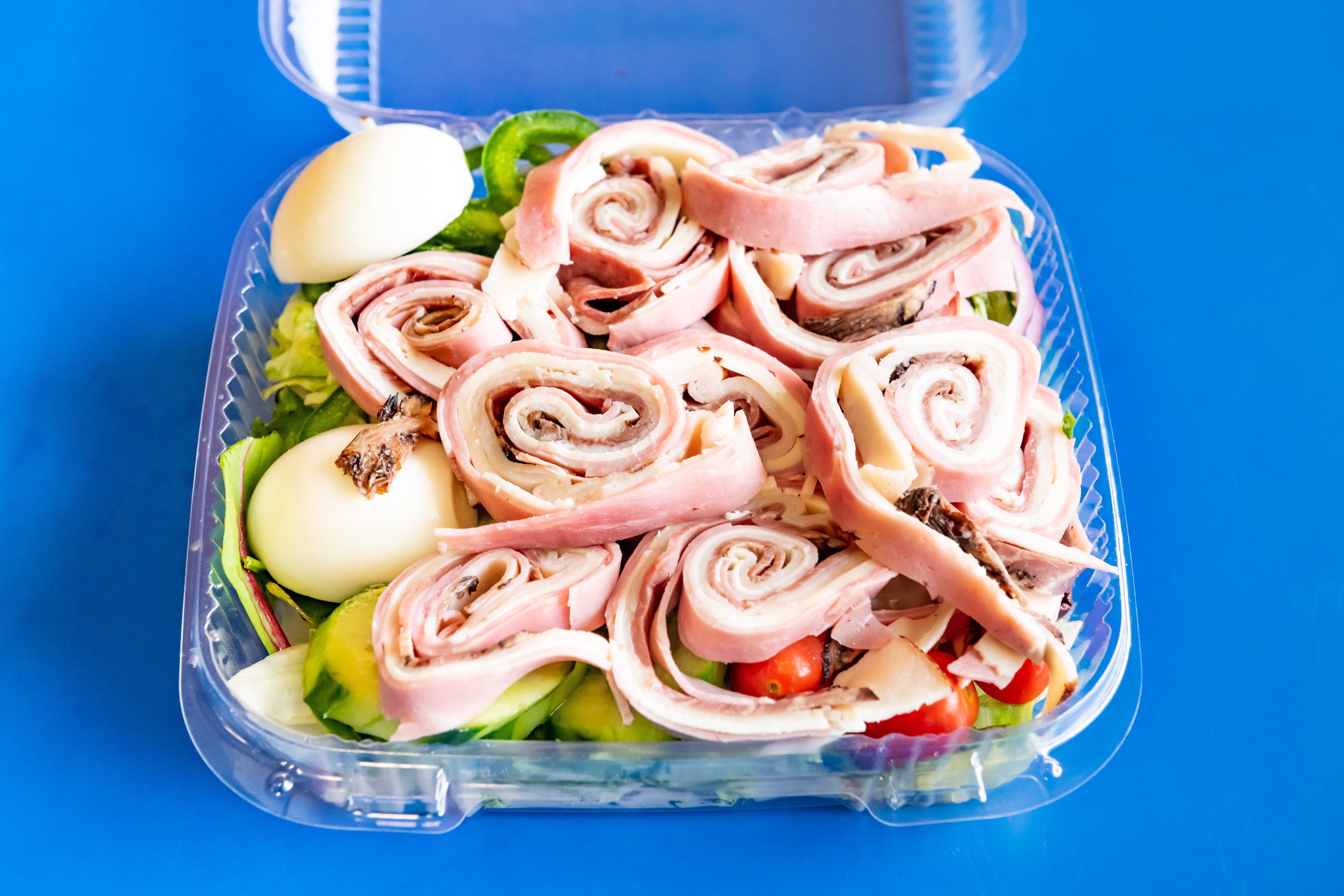 Order Chef's Salad - Salad food online from Southington Pizza House store, Southington on bringmethat.com
