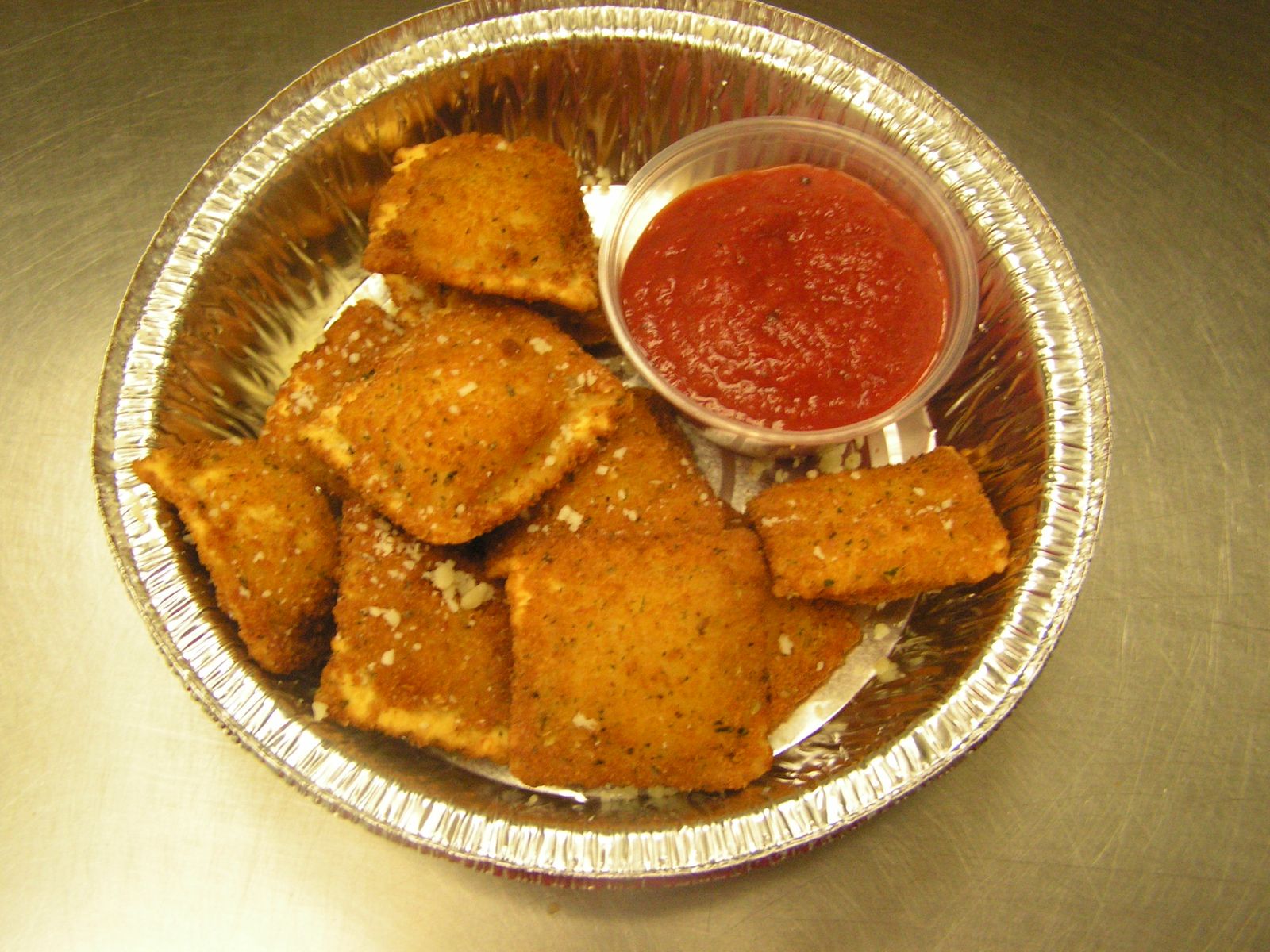 Order Cheese Ravioli food online from Elicia Pizza store, Saint Louis on bringmethat.com