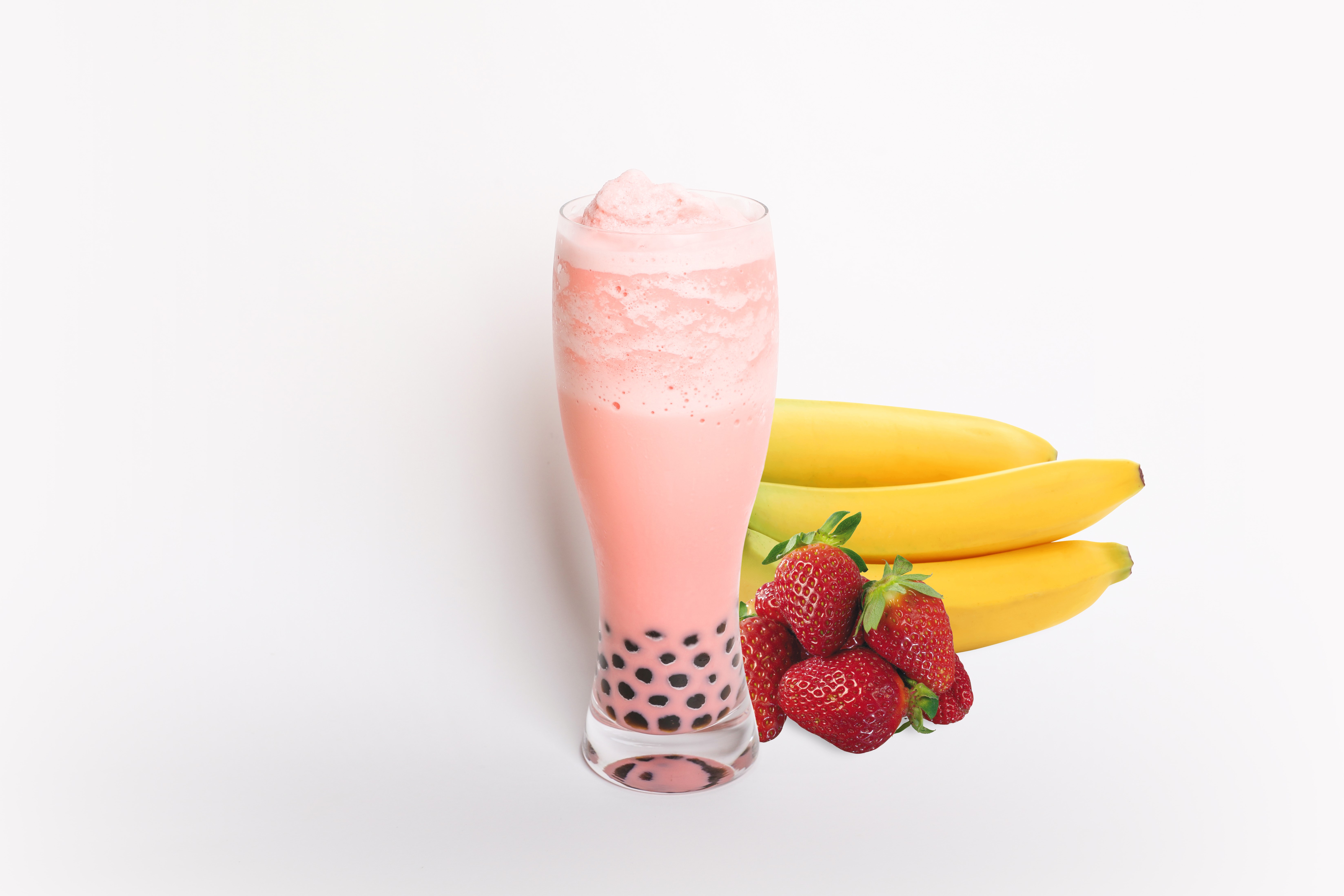 Order Strawberry Banana Smoothie food online from Dc Cafe Donuts store, Reseda on bringmethat.com